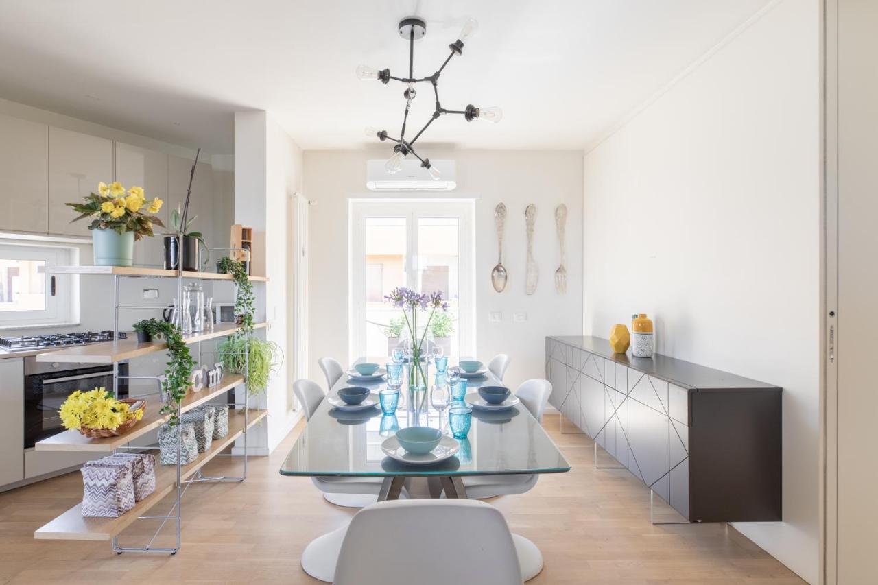 Iflat Garbatella Grand Penthouse Apartment Rome Bagian luar foto