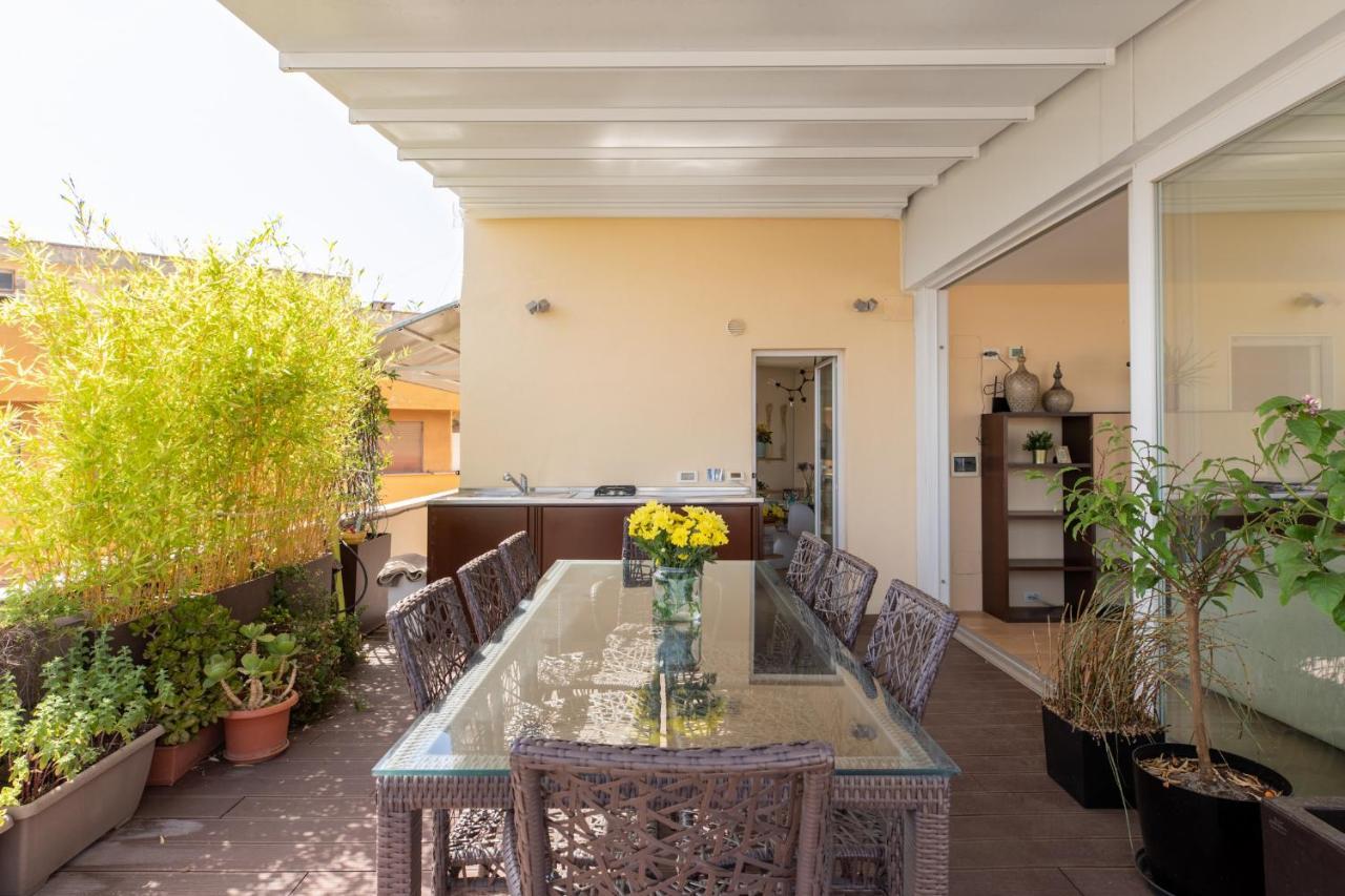 Iflat Garbatella Grand Penthouse Apartment Rome Bagian luar foto